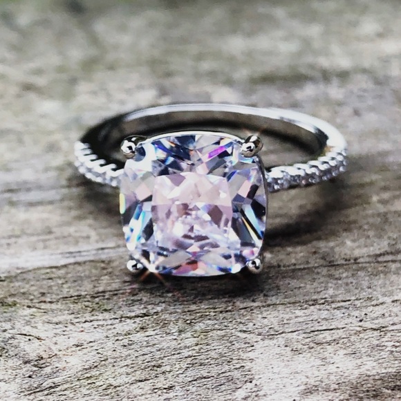 Large 5.62ct Cushion Cut Solitaire Zircon Diamond Ring With Zircon Diamond Band - Picture 3 of 10